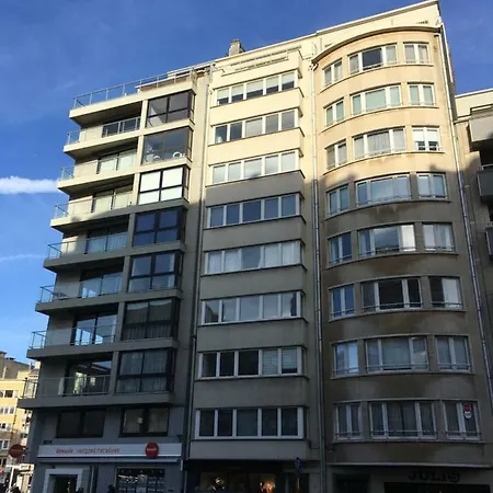 Fr Gilkens Apartment Ostend